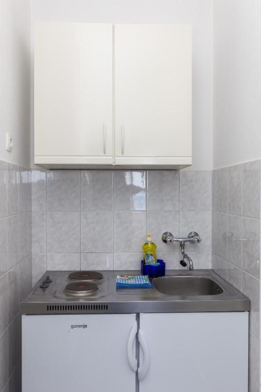Rose Garden Apartment *